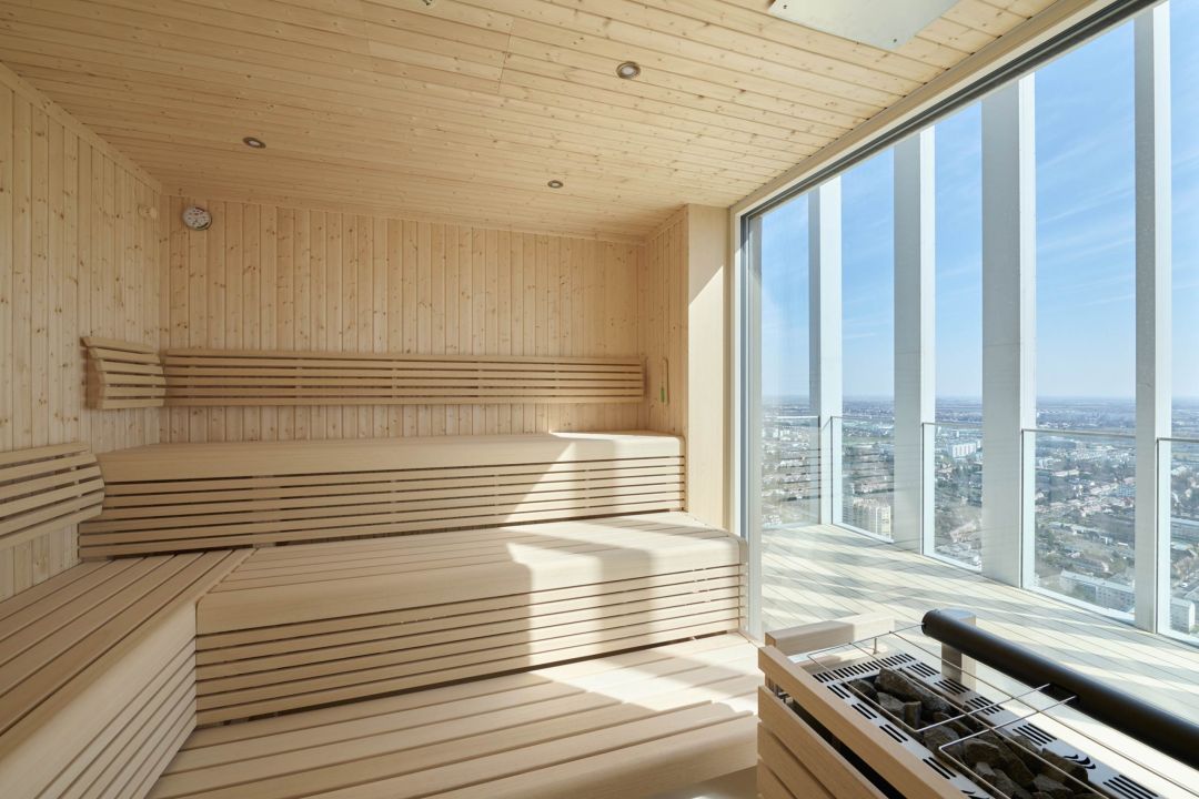VIENNA TWENTYTWO Tower Homes - Sauna © Lukas Schaller